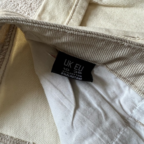 2 Tone Mom Jeans - Picture 4 of 4